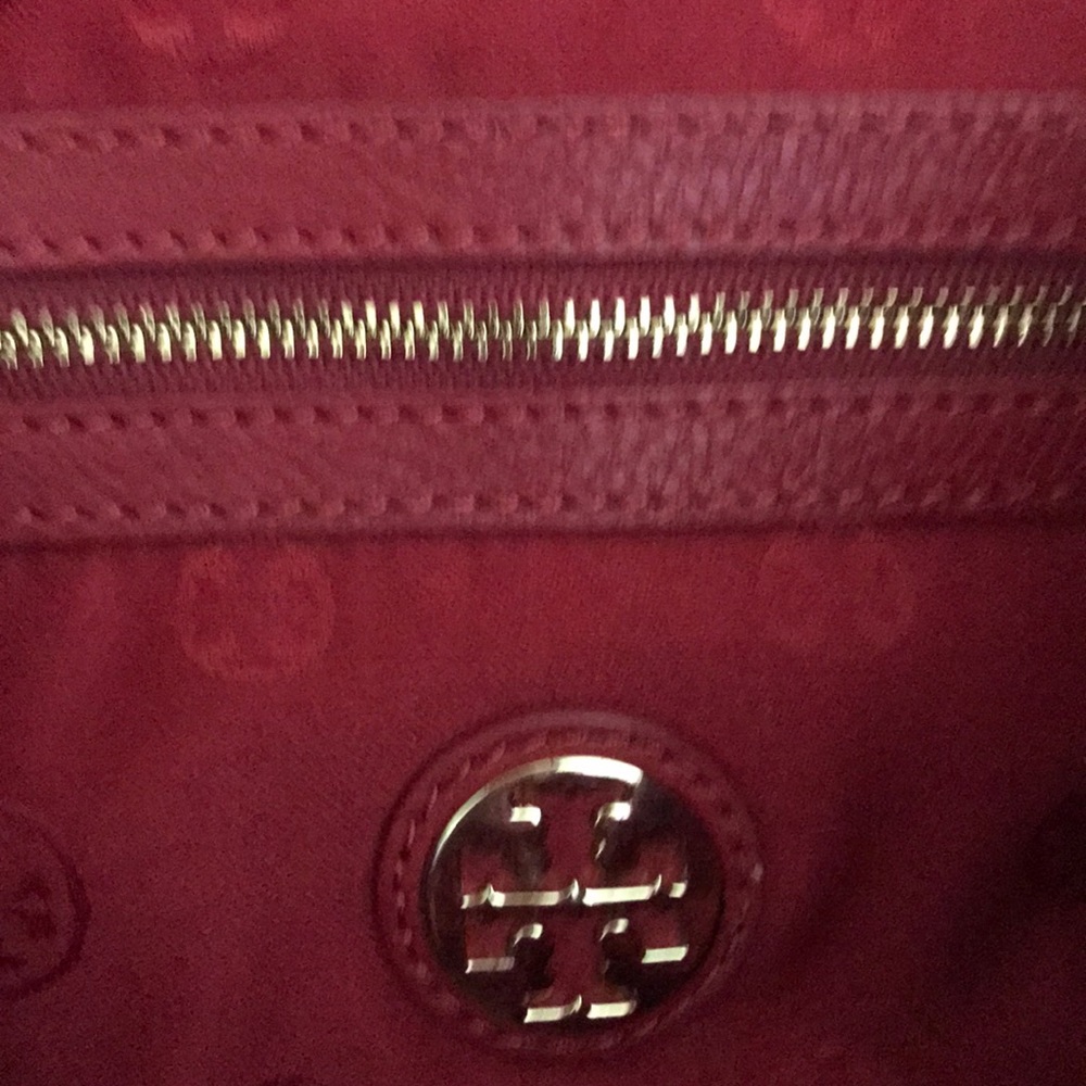 Tory Burch Marion Leather Hobo - Picture 3 of 6